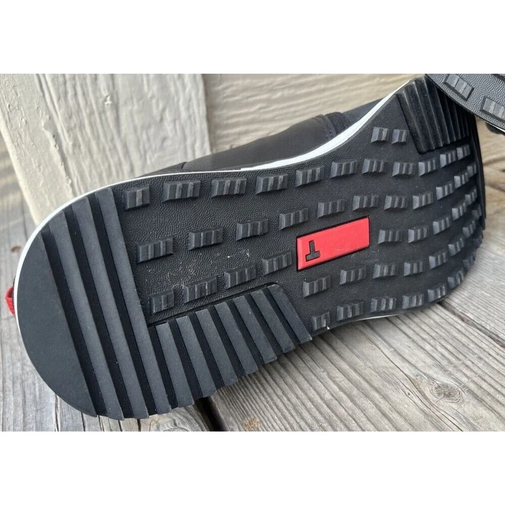 True Linkswear Major Men’s 10 Spikeless Golf Shoes - Black